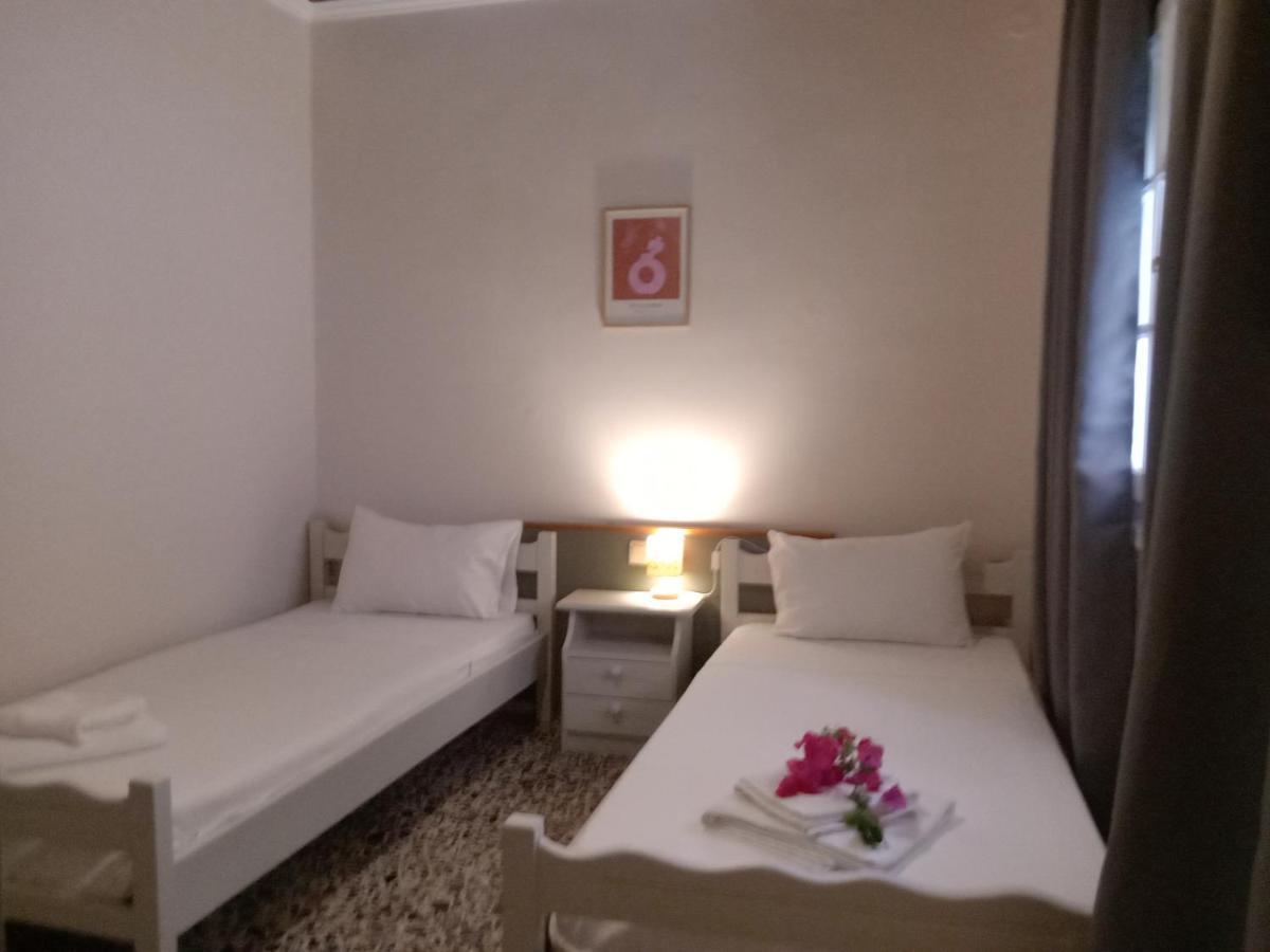 Menegis Apartment Закинтос Екстериор снимка