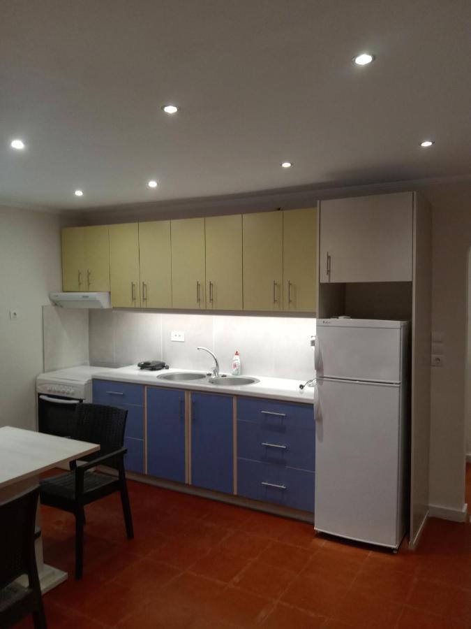 Menegis Apartment Закинтос Екстериор снимка