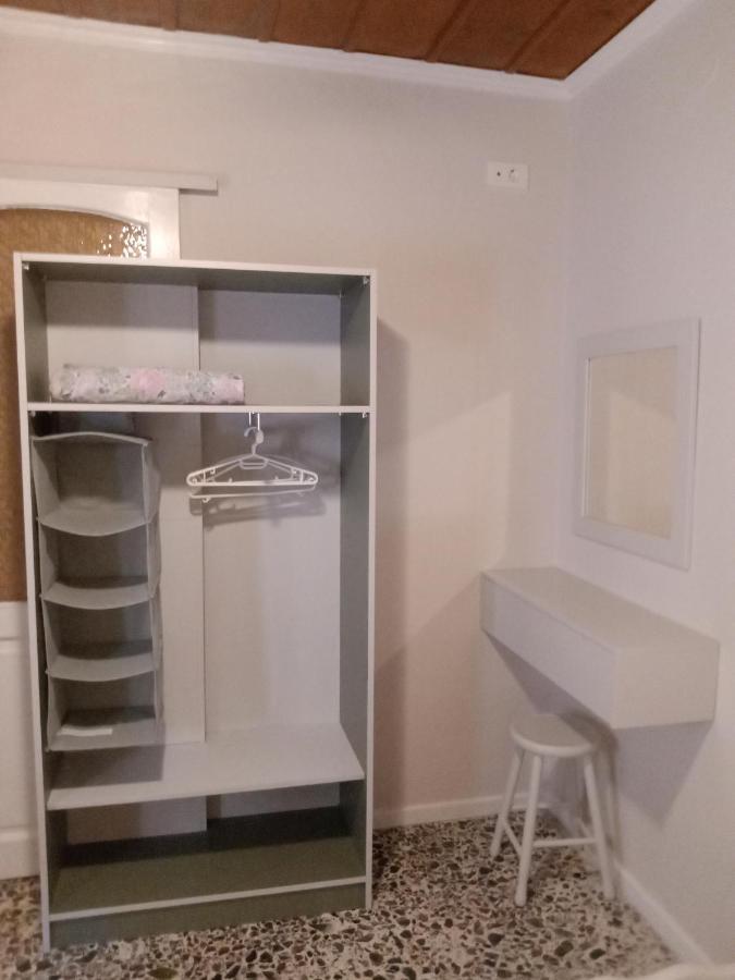 Menegis Apartment Закинтос Екстериор снимка