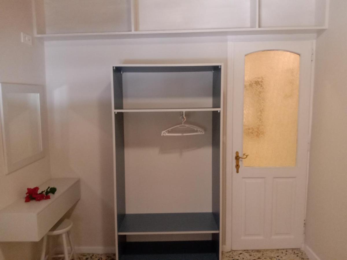 Menegis Apartment Закинтос Екстериор снимка