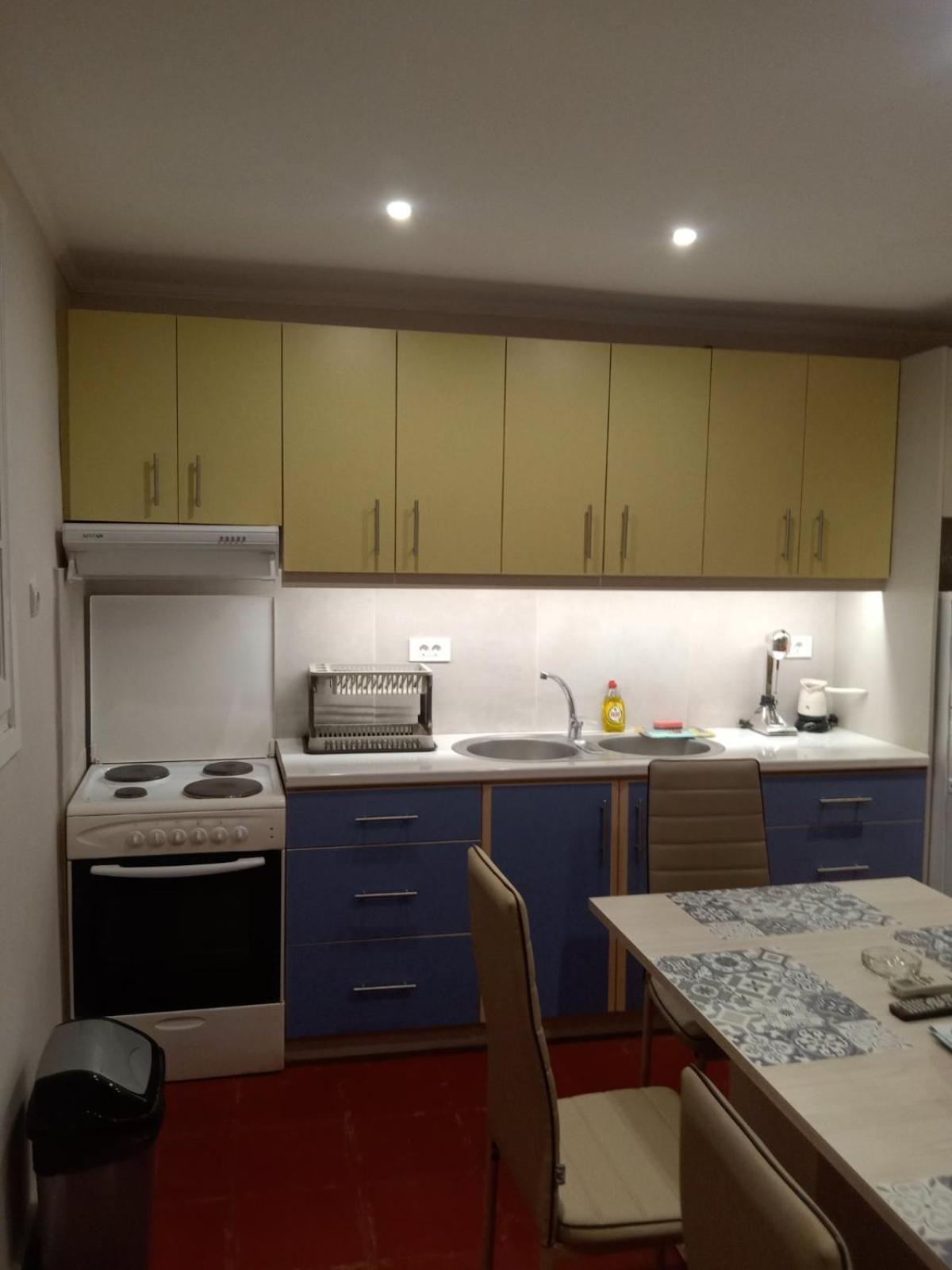 Menegis Apartment Закинтос Екстериор снимка